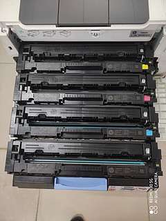 办公室最新打印机--惠普m154nw