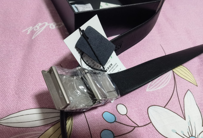 新秀丽皮带