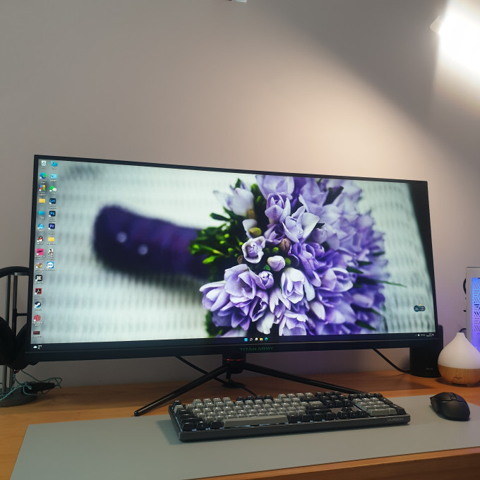 显示器