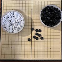 家庭好游戏，磁石折叠围棋。