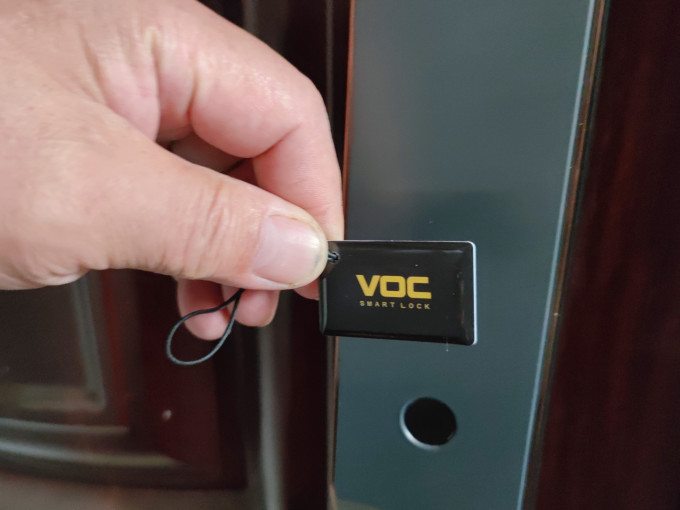 威欧希锁具怎么样 猫眼 可视 合二为一,voc智能门锁t1_什么值得买
