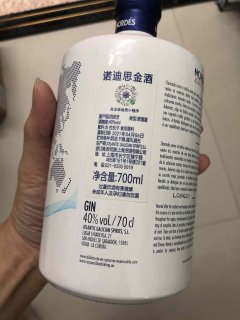 有着香水般味道的金酒