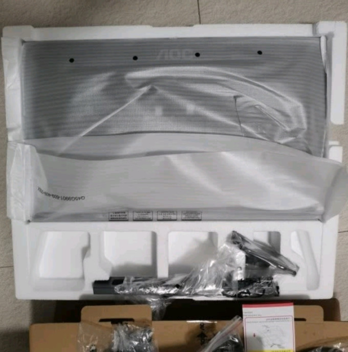 冠捷显示器