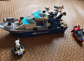 孩子六一礼物，乐高城市系列之警用巡逻艇！