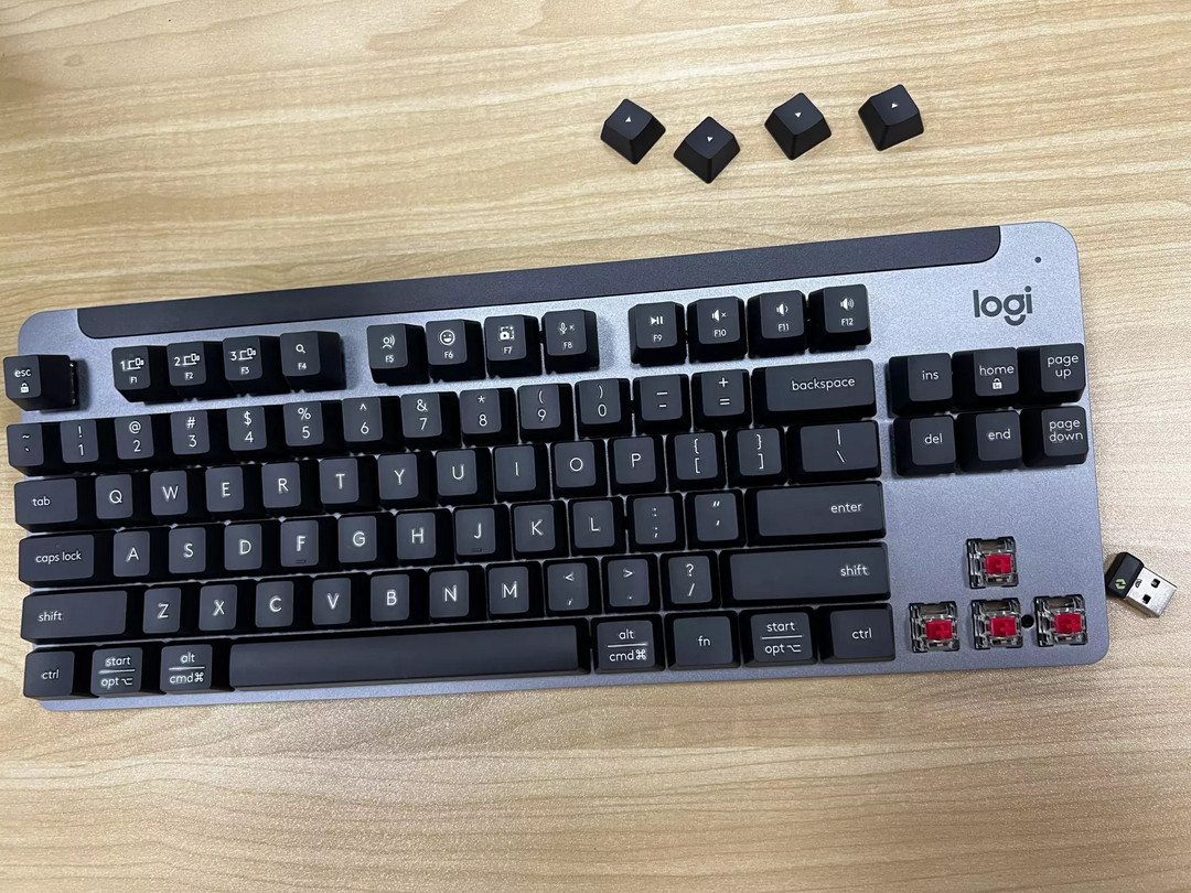 内行评测：罗技K855办公最高效的机械键盘，工作学业和娱乐都好用的键盘，双模、TTC，支持多平台，3年续航！