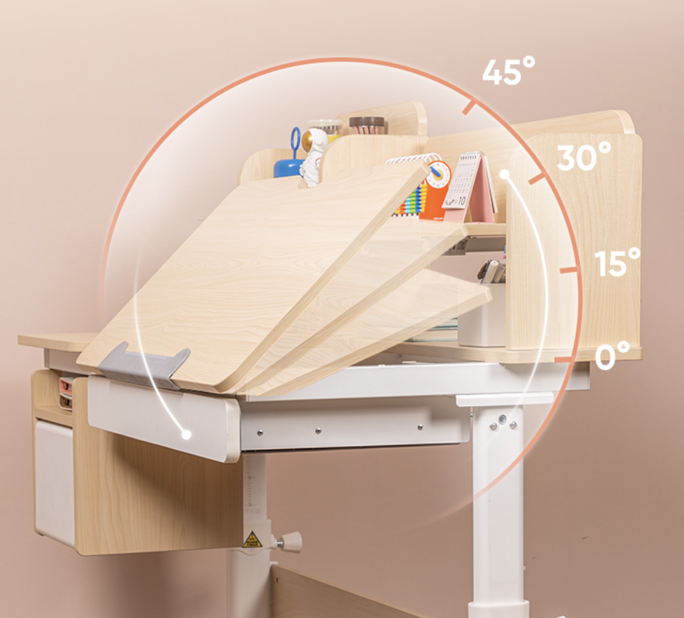 得力儿童学习桌椅套装，灵活储物、科学升降，甲醛含量低于苹果