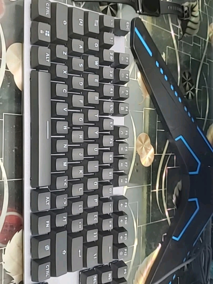 罗技键盘