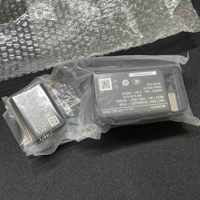 索尼 acc-trw 电池充电器套装