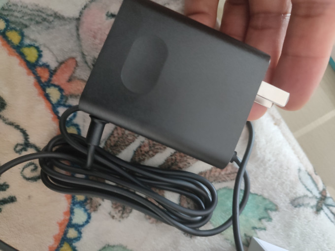 显示器