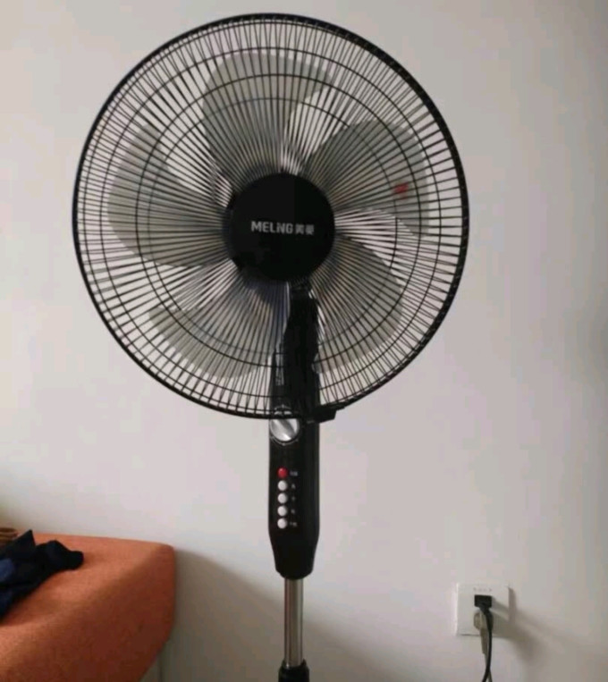 美菱电风扇