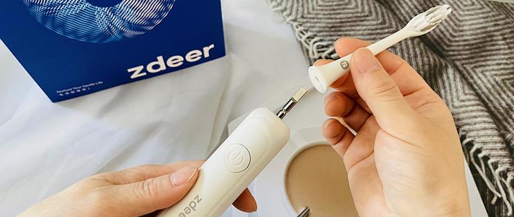开启刷牙新世界-左点（Zdeer）电动牙刷