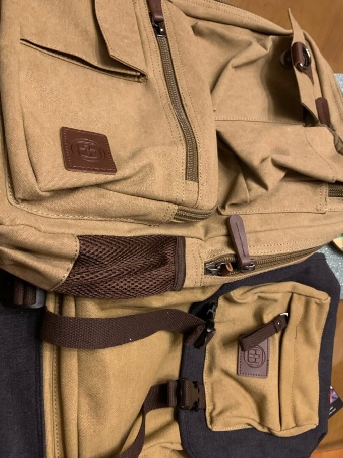 十字勋章男士双肩包