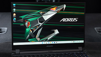 i7-12700H+RTX 3070超强游戏组合，技嘉AORUS 5 SE4游戏本拆解评测