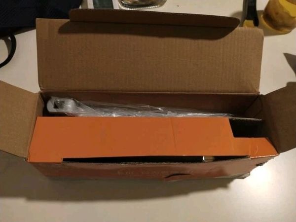 闭门缓冲器