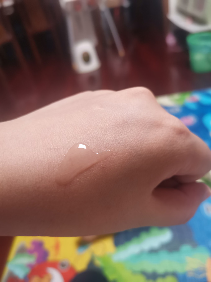 巴黎欧莱雅精华液