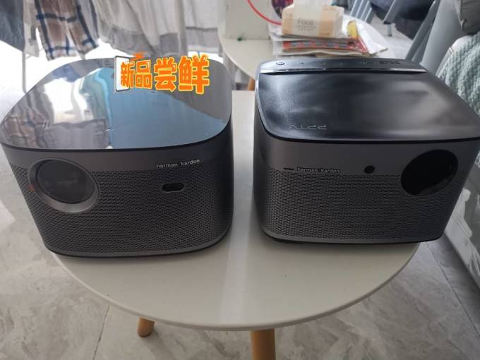 极米投影投影仪