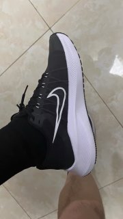 别样app上购入心仪好鞋