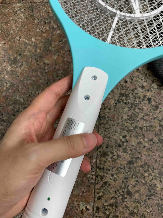便宜又好用的电蚊拍
