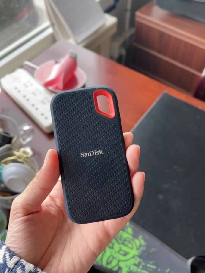 闪迪e60移动硬盘怎么样 可以用很多年的移动硬盘_什么值得买