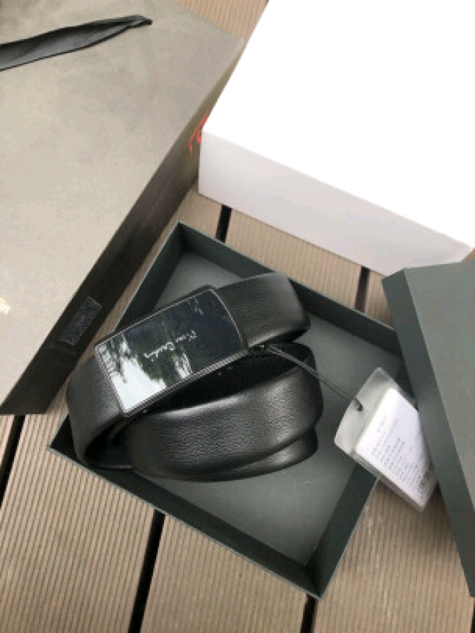 皮尔·卡丹皮带