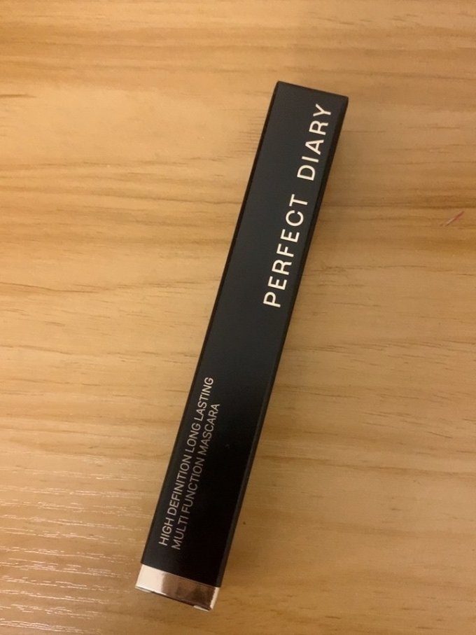 完美日记睫毛膏