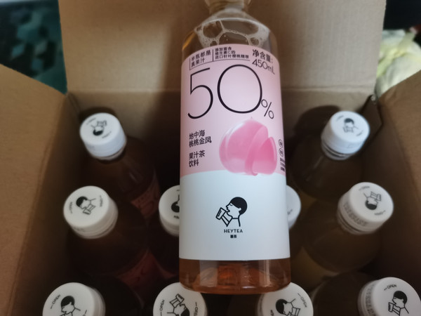 看上是少糖低脂的才放心购买，儿子喜欢喝饮