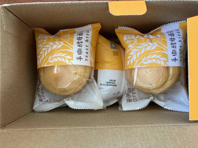 来伊份面包