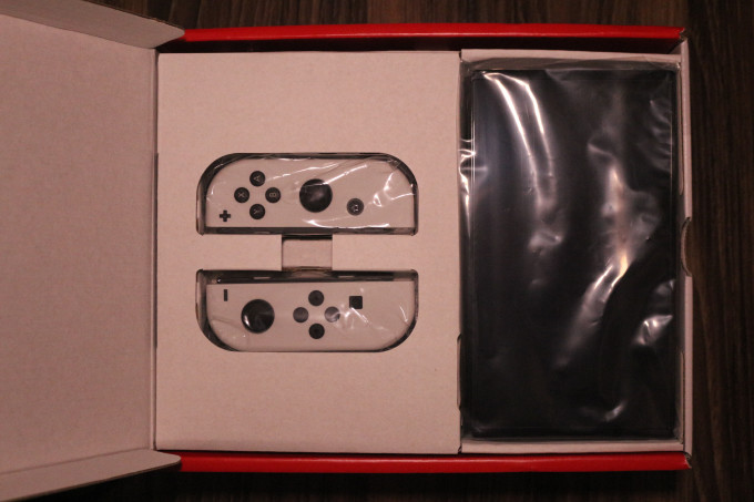 任天堂游戏机怎么样 日版白色switch oled开箱_什么值得买