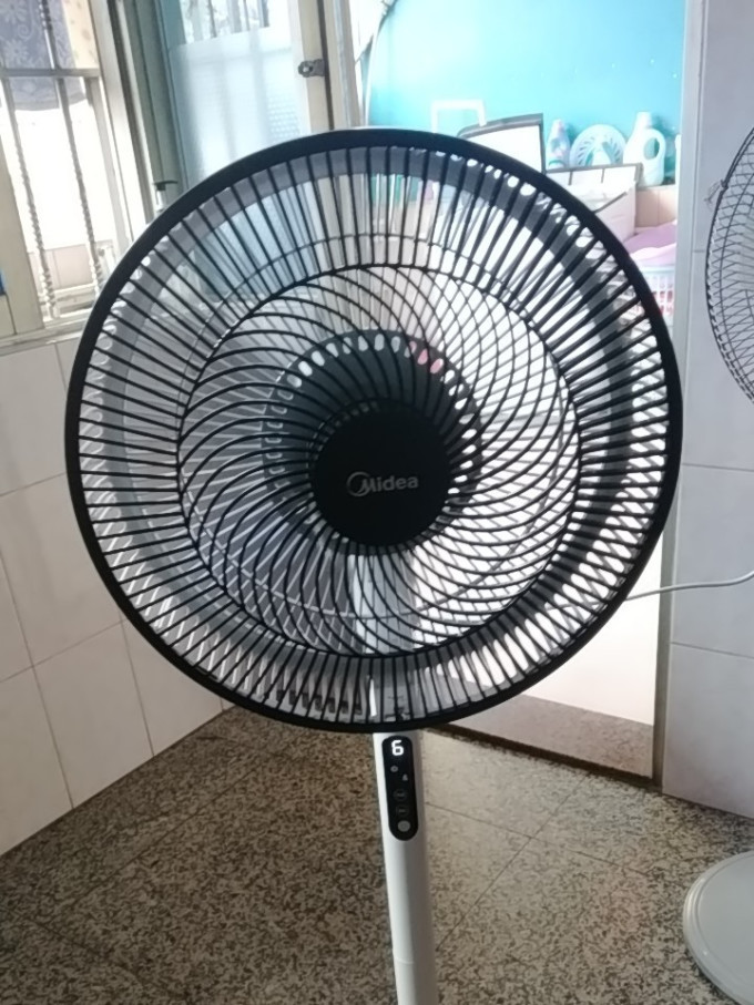 美的电风扇落地扇家用节能智能感温升降遥控摇头电扇sad35ea06379