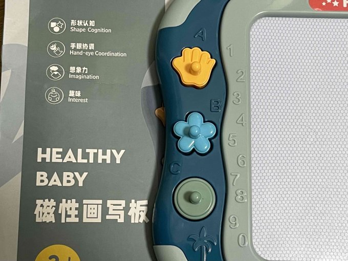 铭塔儿童绘画