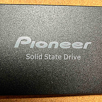 入手Pioneer生产的240GB固态盘