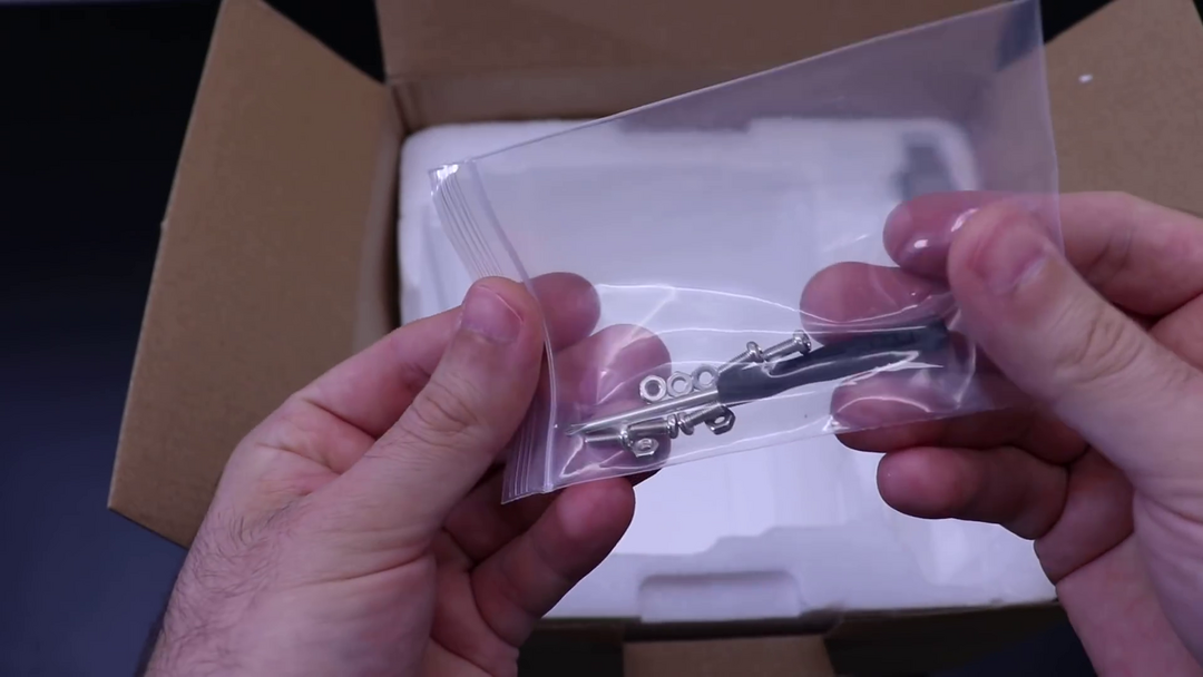 开箱世界上最小的光刻机，还真挺有意思