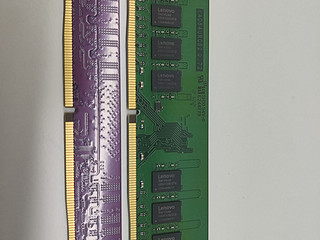 经典的威刚万紫千红台式机DDR4内存条