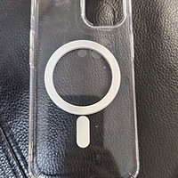 有了iPhone13怎么能不配个磁吸壳？