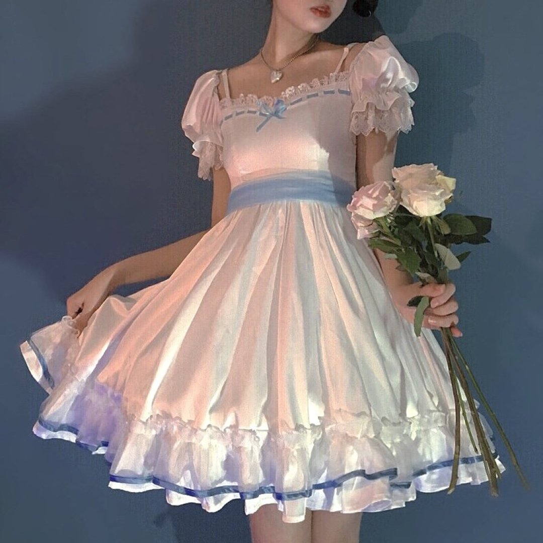 来扒一扒idol们穿的那些花里胡哨的服饰究竟是什么?