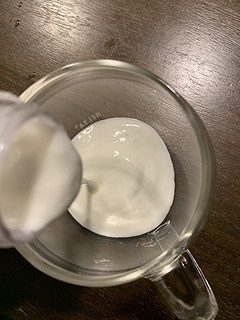 酸奶也能挂杯，蛋白质含量还爆表