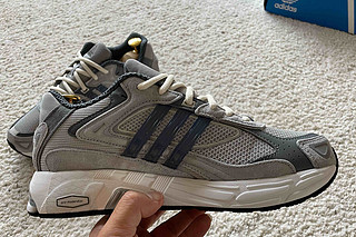 Adidas 的复古跑鞋分享