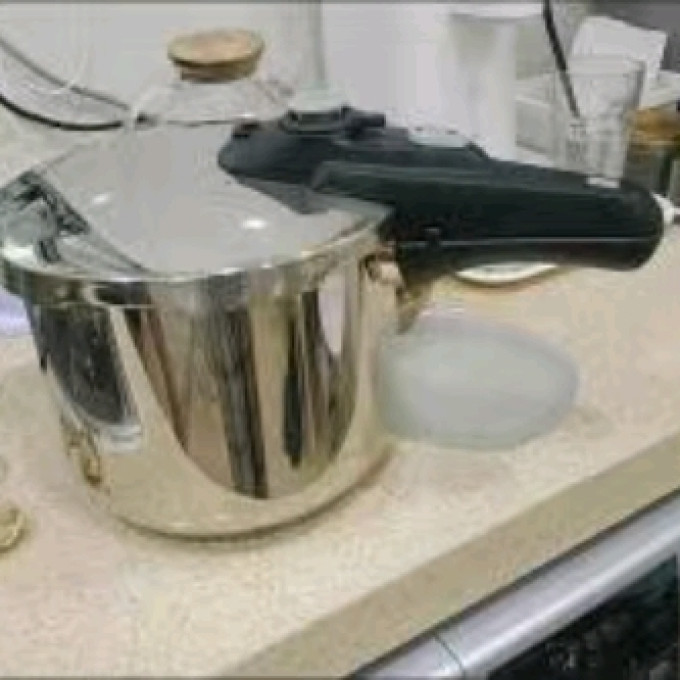 压力锅