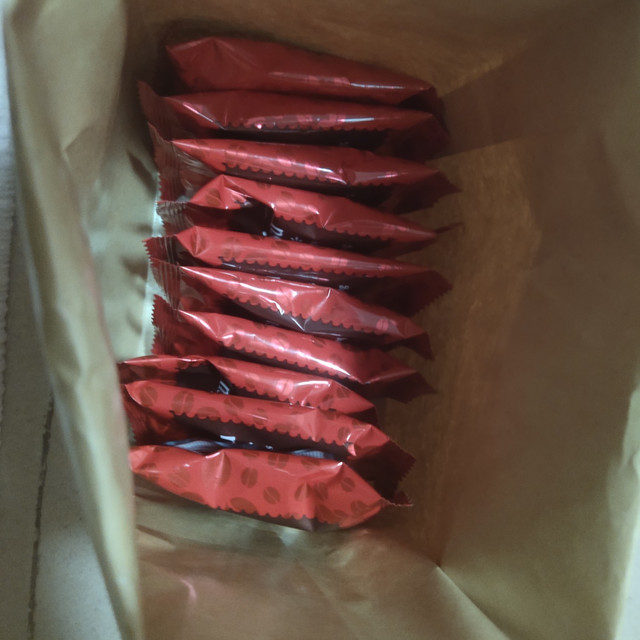 已经回购两次了，这个提拉米苏口味的是我吃
