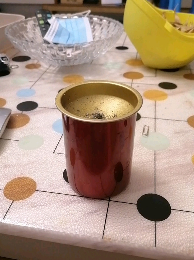 烟灰缸