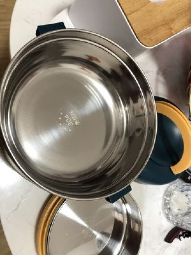 质量真的不错，款式好看，不锈钢内胆，清洗
