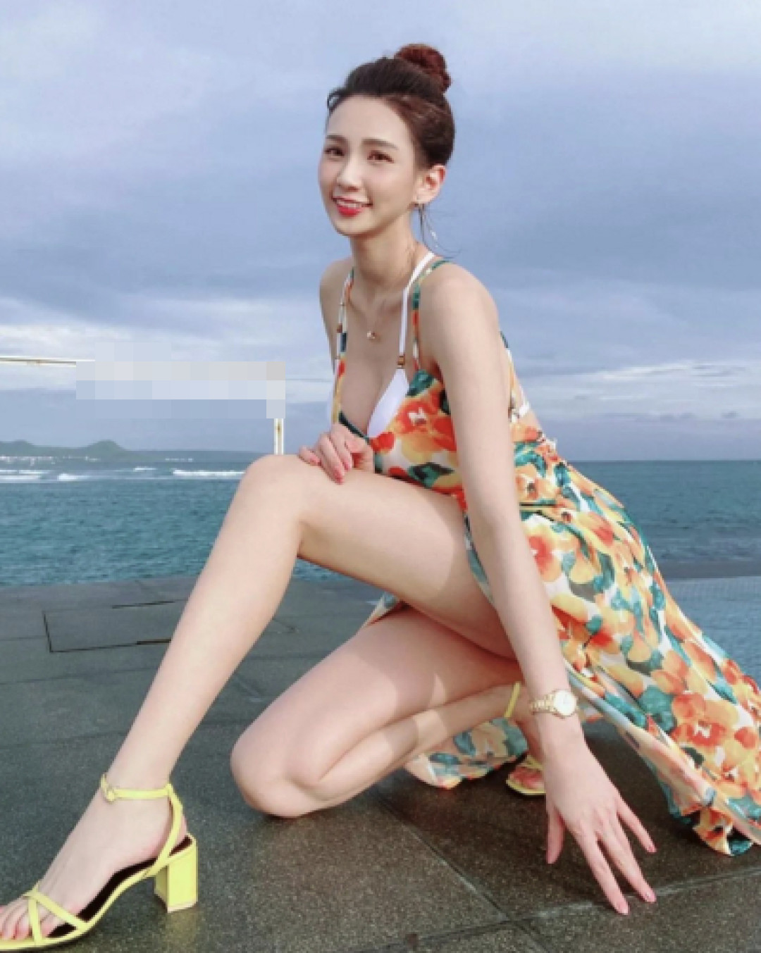和110cm长腿小姐姐学穿搭,你也能胳肢窝以下都是腿!