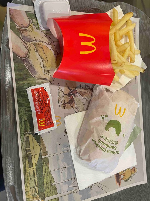 谢谢你薯条侠，9元3件套吃得比地摊还便宜