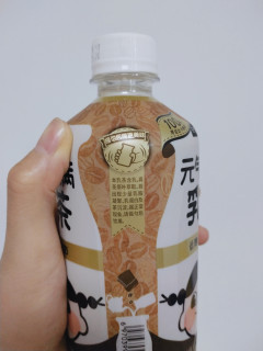 上次喝完一箱 换个口味再来一箱 
