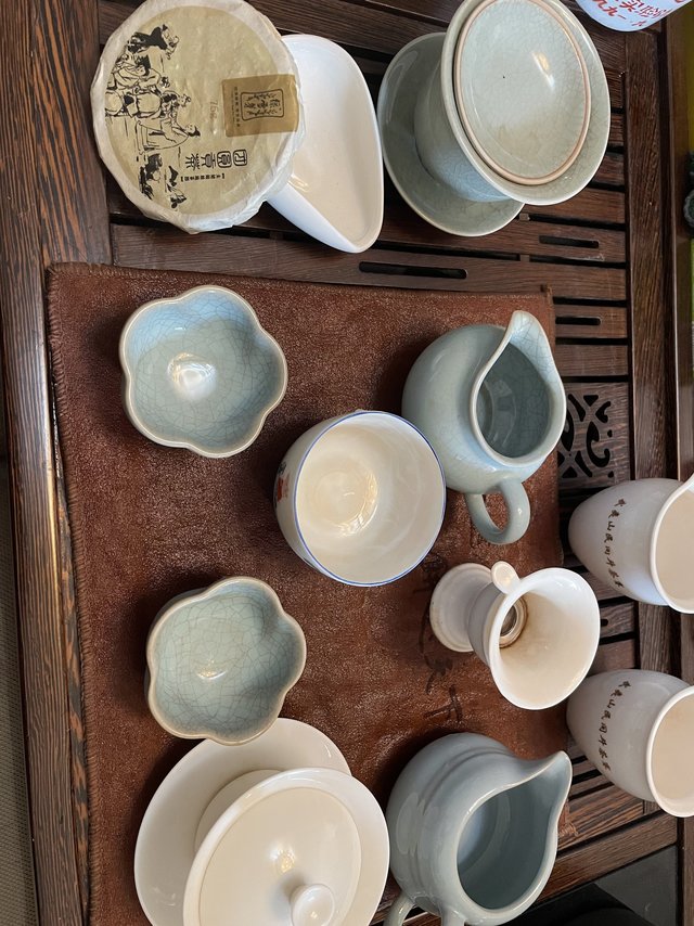 绿雪芽团圆贡茶