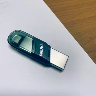 闪迪欢欣i享（豆蔻版）