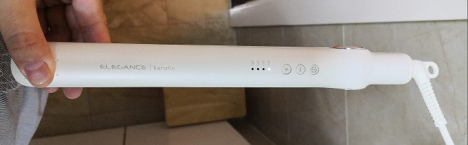 美发造型器