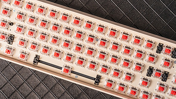 DIY属于自己的个性键盘—Lofree小翘三模机械键盘
