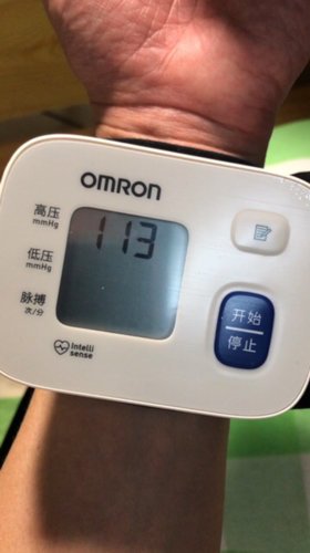 打疫苗不小心查出了血压高，马上整个血压计