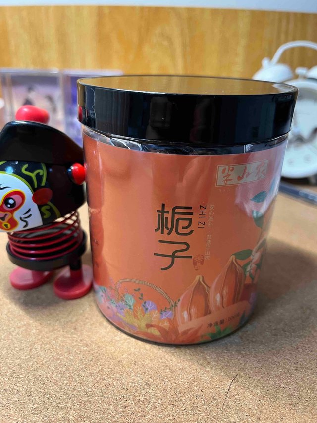 来杯栀子花茶，清凉又降火，安然度盛夏。